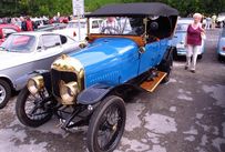 Trimoba AG / Oldtimer und Immobilien,Alba 1915; Motor von Ballot, einem Ausrüster für Automobil- und Schiffsmotoren. In der Regel waren es 4 Zylinder.