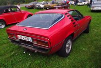 Trimoba AG / Oldtimer und Immobilien,Alfa Romeo Montreal 1970-77; 8 Zyl., 2.6l, 195PS. Drehfreudiger V8 trifft Giulia-Bodengruppe. Das Fahrverhalten des Montreal gilt als heikel.